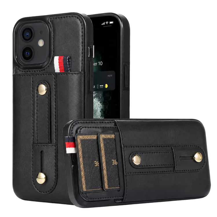 <h2>Cards, grip and strap on the case</h2>